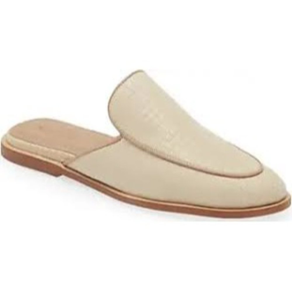 Kaanas Sardinia Snake Embossed Mule in Off White - Picture 2 of 9